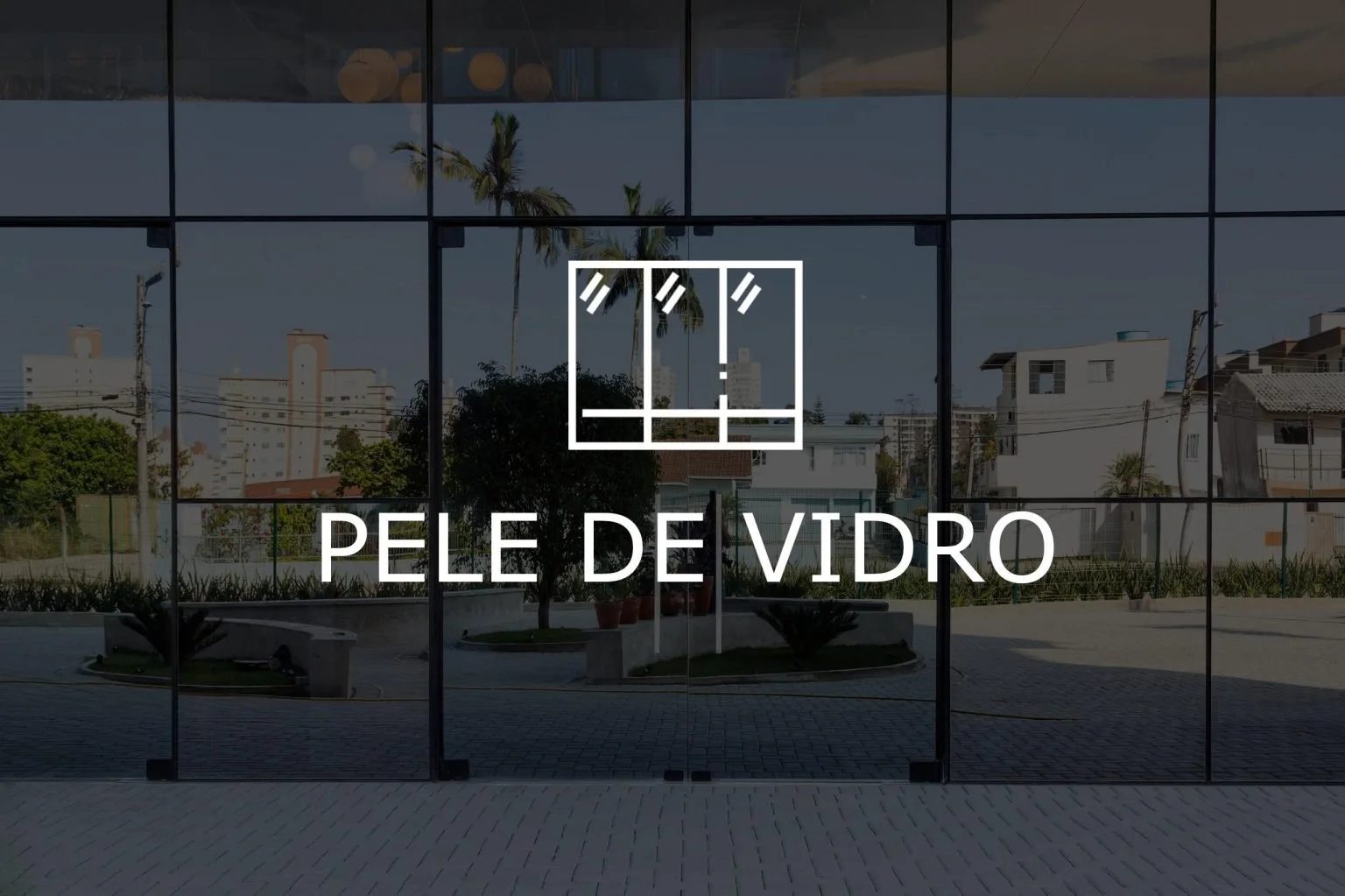 Pele de vidro no catálogo da Inovar